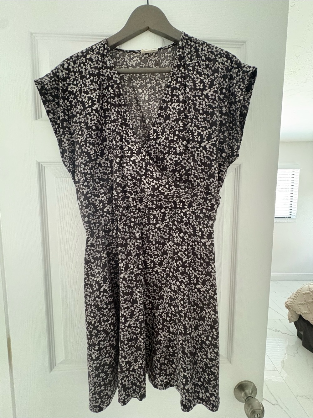 Black & White Floral Women's Dress